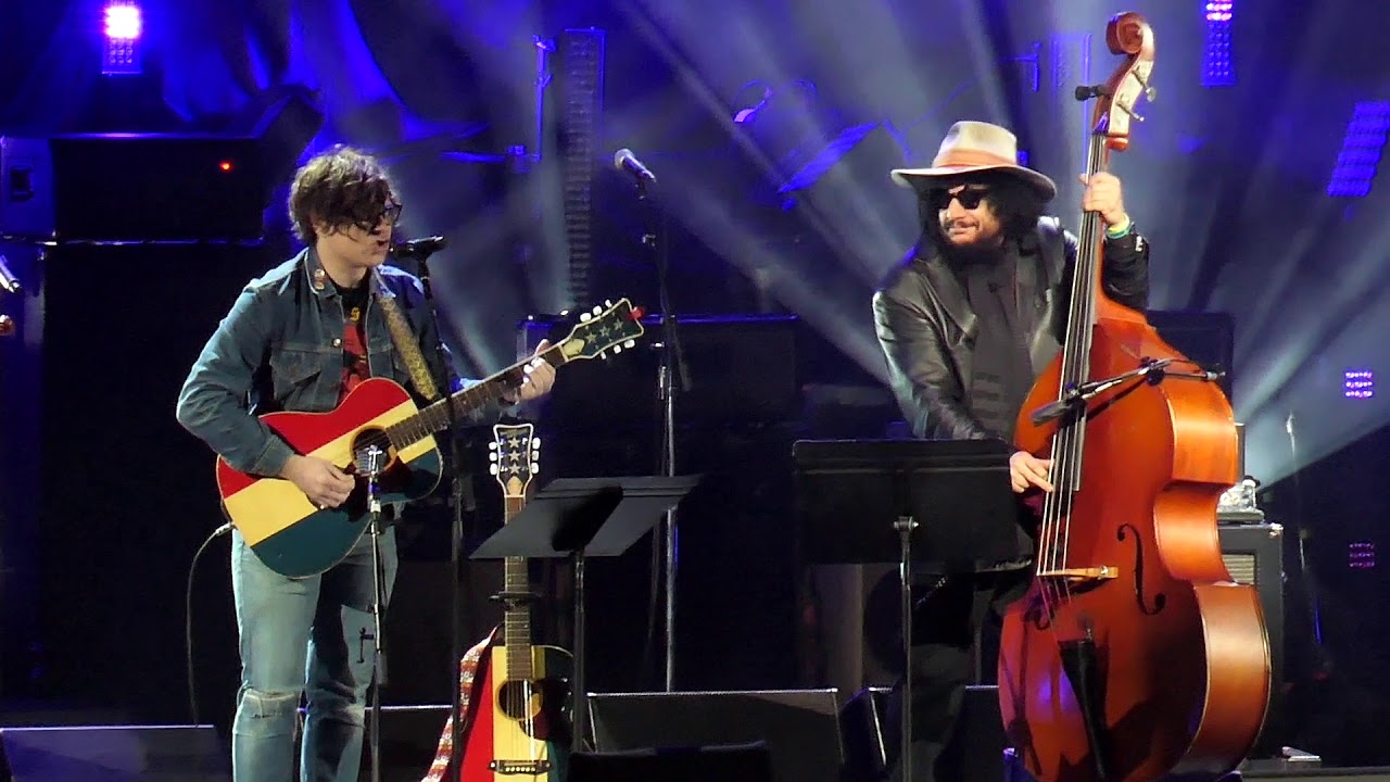 RYAN ADAMS : 