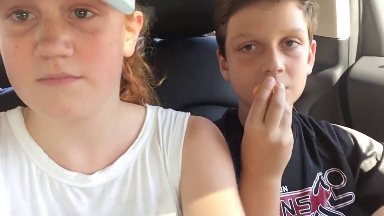 FRISBEE GOLF!!!!!!!! (VLOG #1)