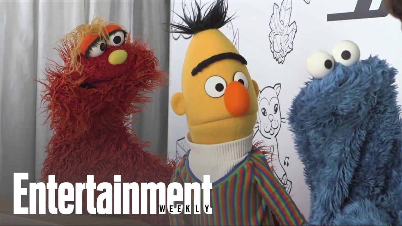 Cookie Monster And Bert Talk About Working With Sir Ian Mckellen | Entertainment Weekly
