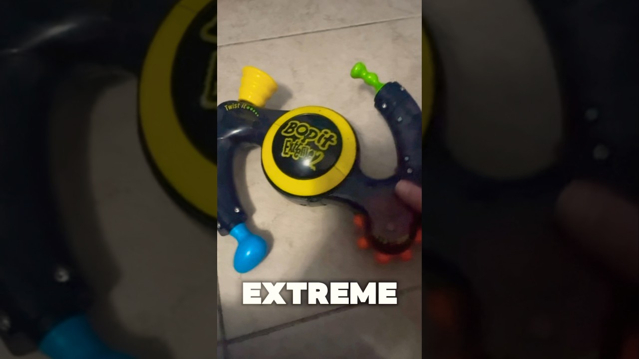 This Bop It Extreme 2 Has NO GRIPS! #2000s #toys #bopit #fun #trade