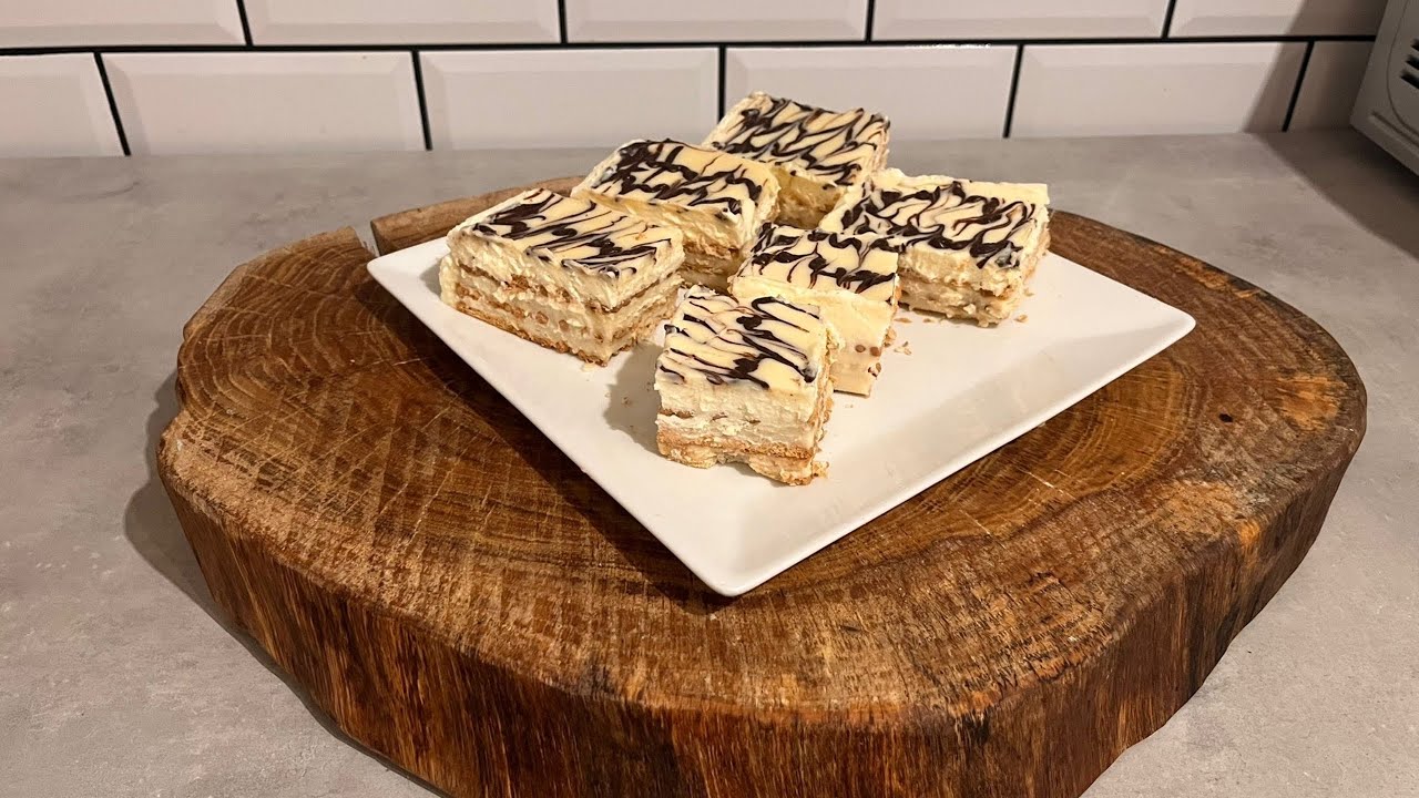 Ciasto bez pieczenia jak Napoleonka z budyniem i serkiem mascarpone na herbatnikach 