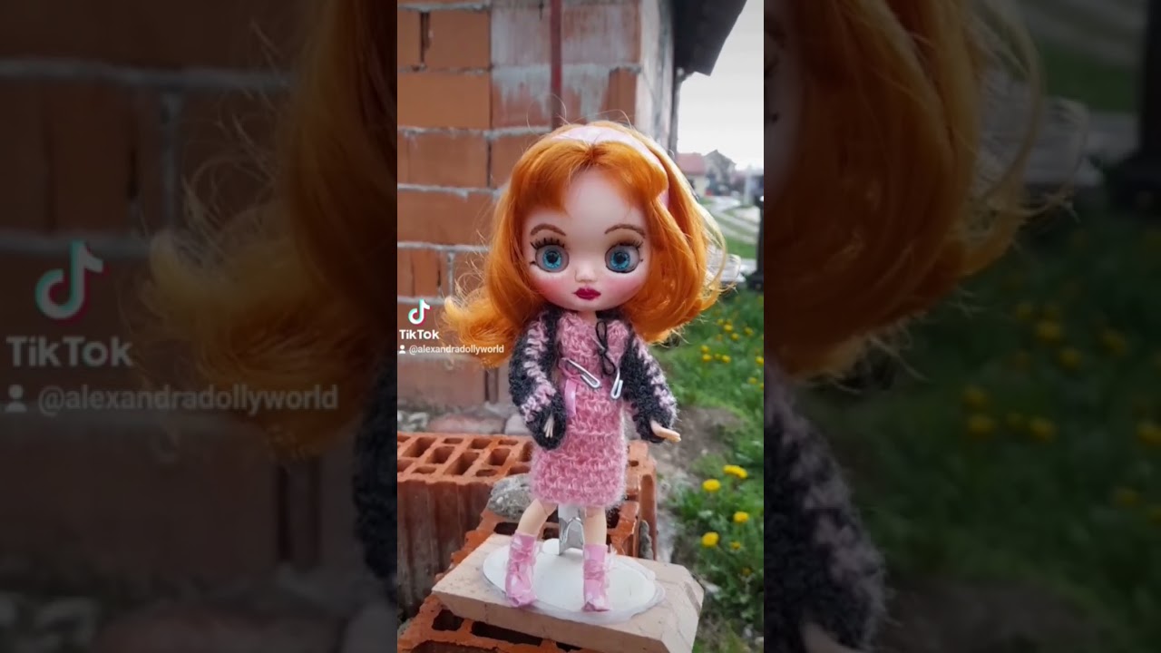 Middie blythe doll crocet dress