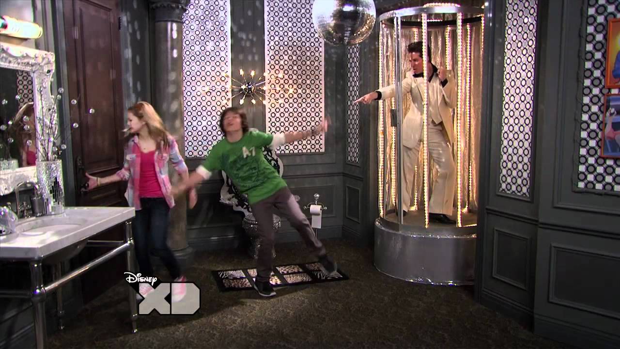 The Young Icons; Leo Howard