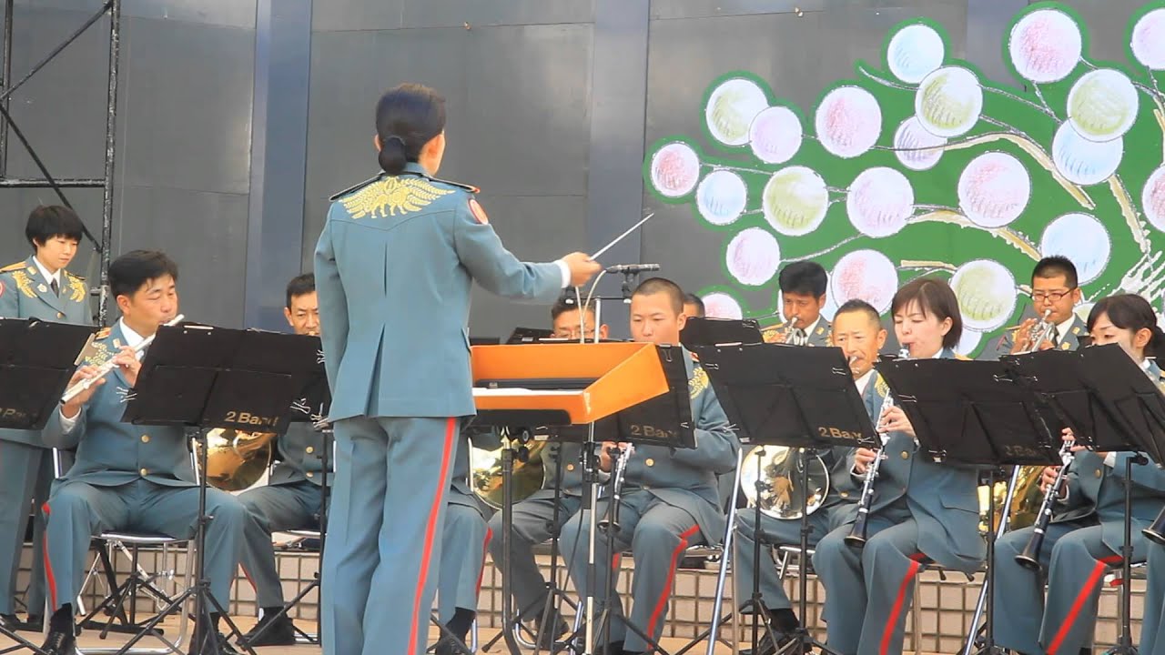 Ｂｌｕｅ　Ｔａｎｇｏ（吹奏楽：陸上自衛隊第２音楽隊の演奏）