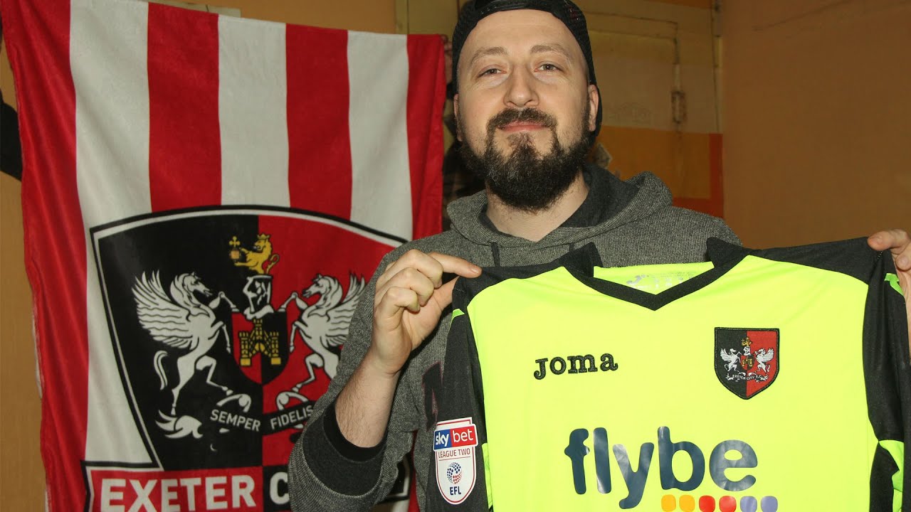 200.000 ÖZEL! 🔥 Exeter City Kulübü Hediye Paketi Gönderdi! 🎁 İmzalı Forma Var!