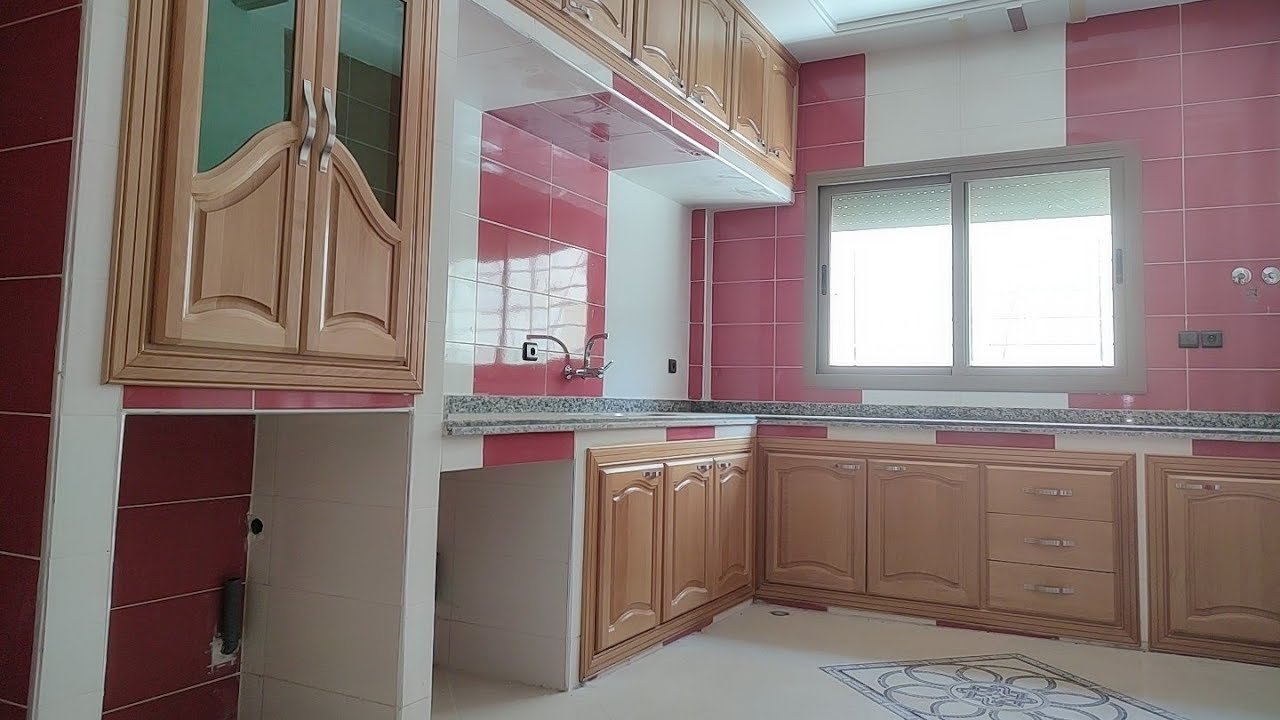 شقة سفلية ممتازة بواجهتين للرهن بفاس حي واد فاس تجزئة رياض الليمون 85 م2 APPARTEMENT À VENDRE À FÉS