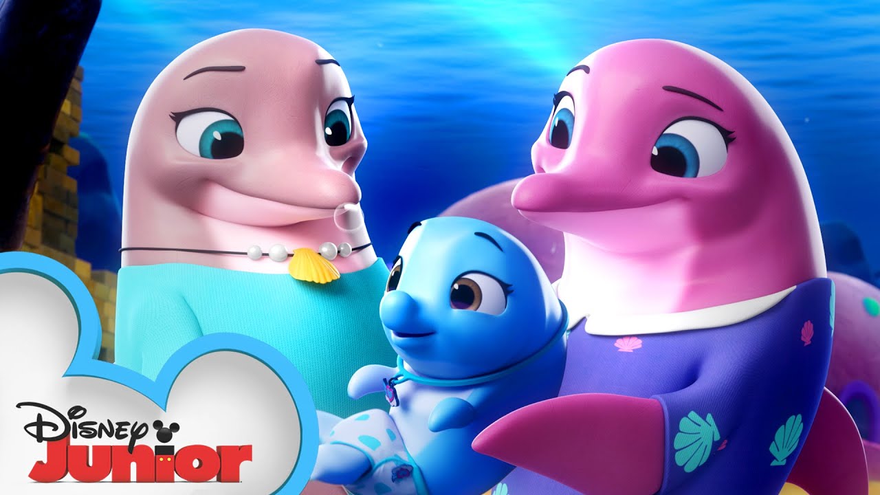 Pip and Freddy's Ocean Adventure 🌊 | T.O.T.S. | Disney Junior