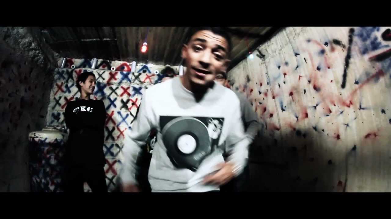 Shayfeen - Kh'chi F Wednik (ft. Pappy Mouchkil & Komy) - Official Video