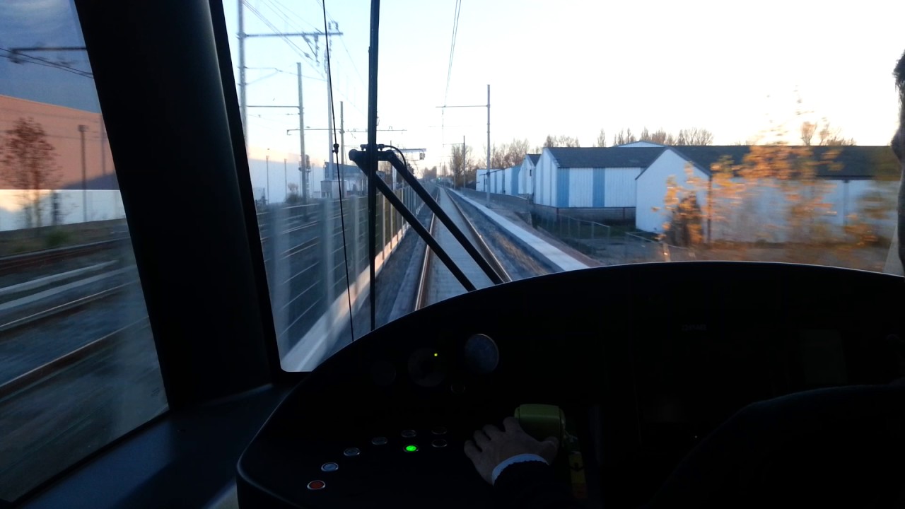 [Bordeaux - TBM] Alstom Citadis 302 #2241 - Ligne C - Entre Blanquefort et Ausone