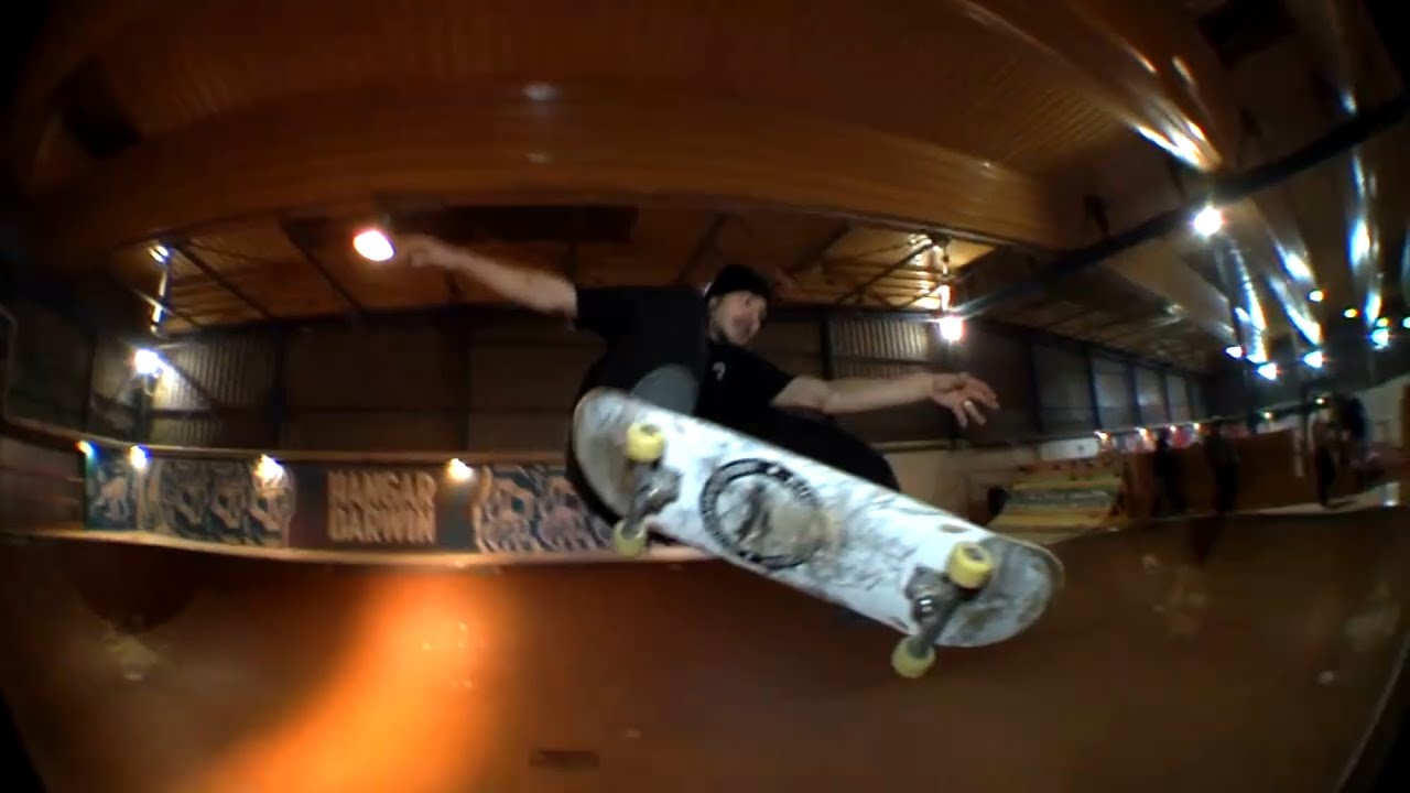 le last tricks c’est un backflip wtff