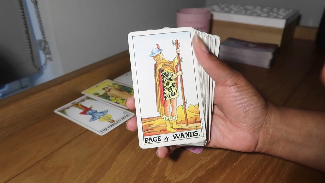 CANCER💗OPEN YOUR EYES-SOMEONE IS CRAZY IN LOVE WITH U-BUT HAVEN'T WORKED UP THE COURAGE TO TELL U