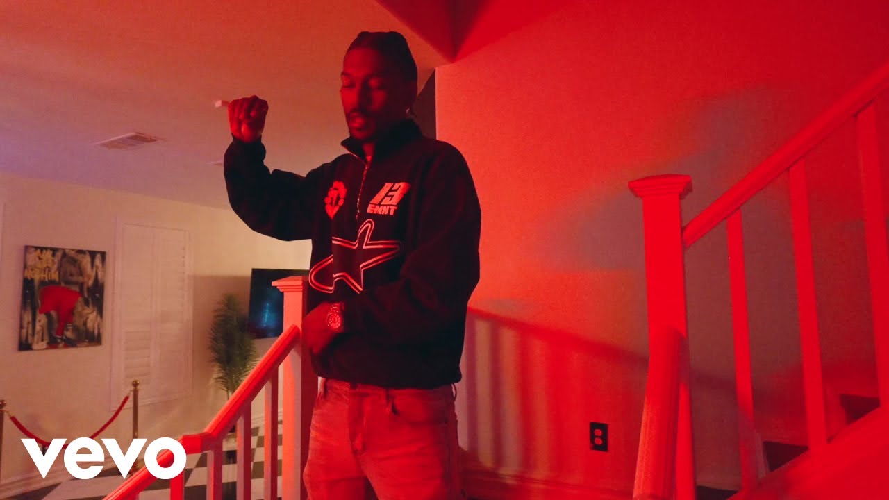Ocho FrmdaMob - LISTEN FOR A CHANGE (Official Music Video)