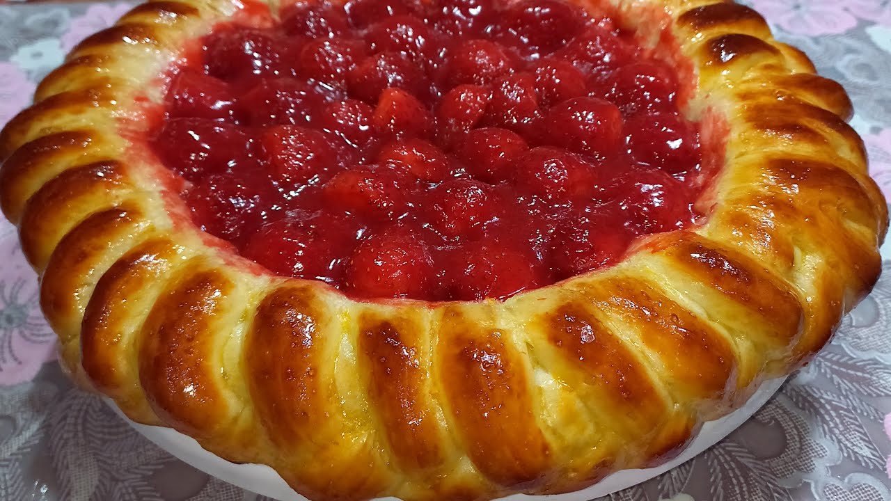 فطيرة الفراولة   Strawberry pie