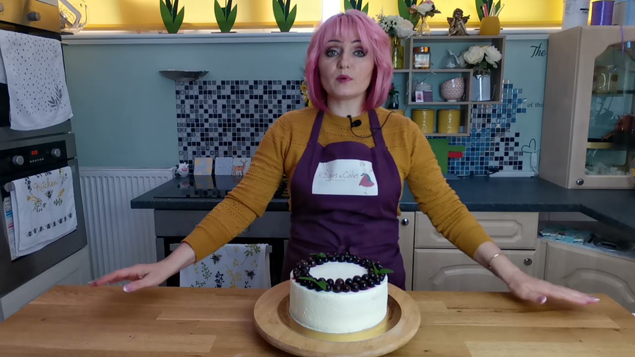 Labai skanus tortas su varške ir juodaisiais serbentais / Black currant cake