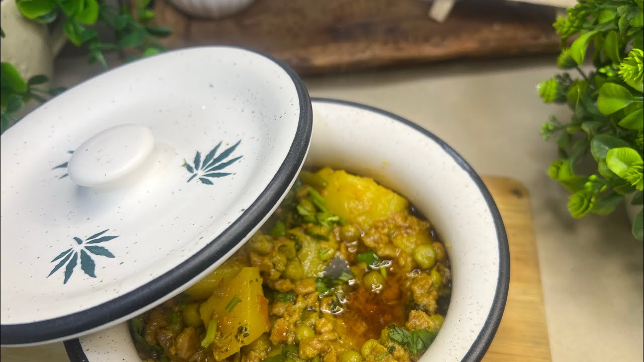 Mutton Keema Aloo Matar | Ready in Just 20 Minutes | Easy dinner @cozycravingclub-w2x 