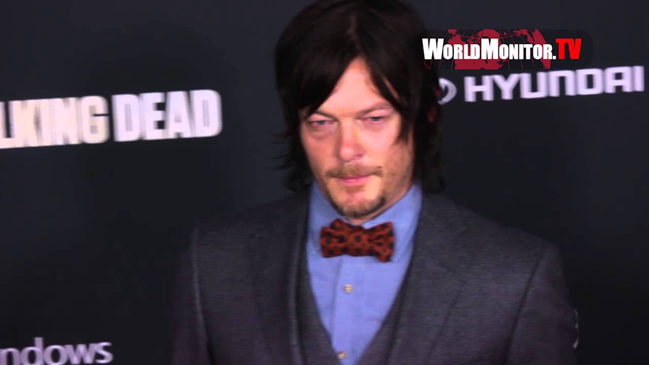 'The Walking Dead' Cast arrive at Season 4 premiere screening in Los Angeles