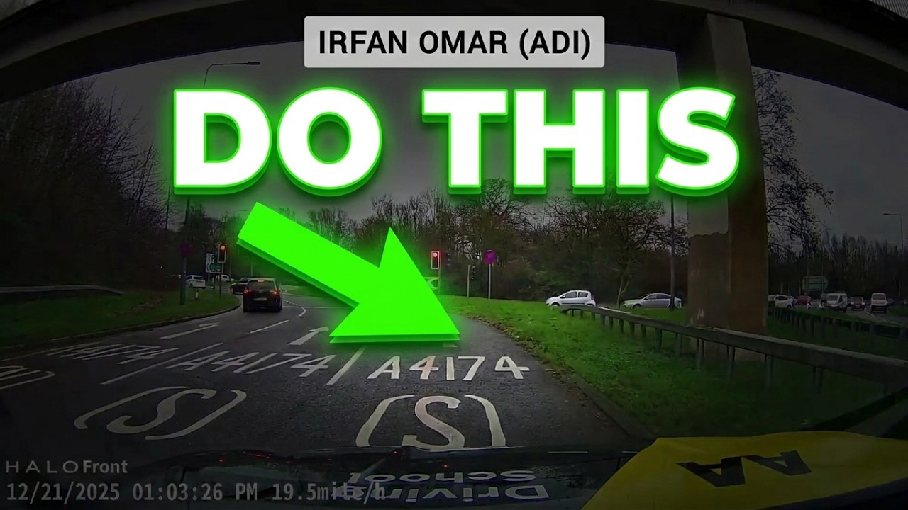 Siston Hill Roundabout Kingswood (Bristol) &rarr; A4174 / Staple Hill (3rd Exit, Right Turn)