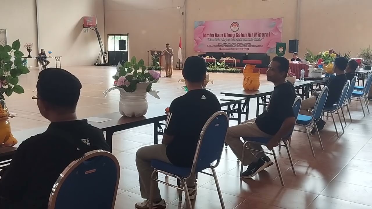 Lomba Daur Ulang Galon - 12