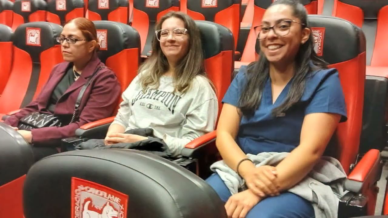 8MVZ '' Mujeres que Trasforman la Ciencia Veterinaria ''  Futuro con Perspectiva  de Genero.