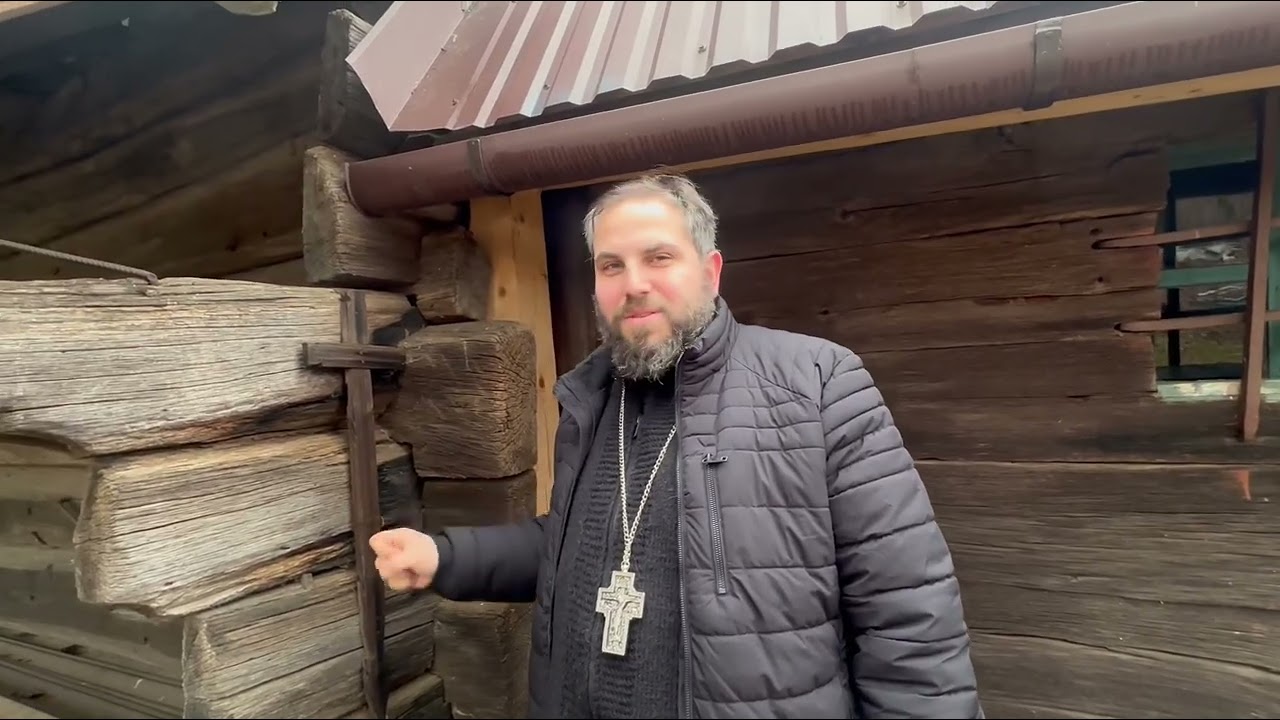 Священник-сирота переїхав зі Словаччини у доживаюче село на Закарпатті. Історія Марека Ціцу. Ukraine