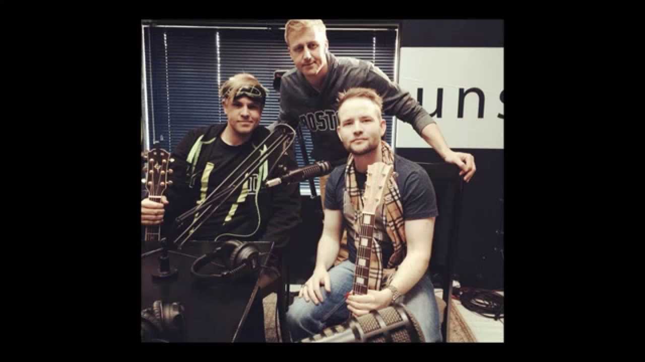 Lone Hill Estate CliffCentral number Song