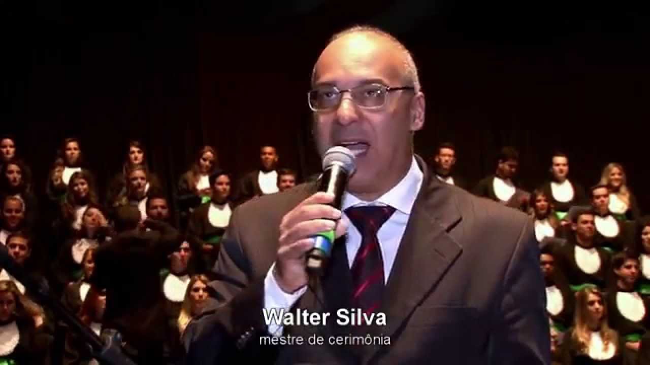 Mestre de cerimônia Walter Silva Colação Medicina UFMG