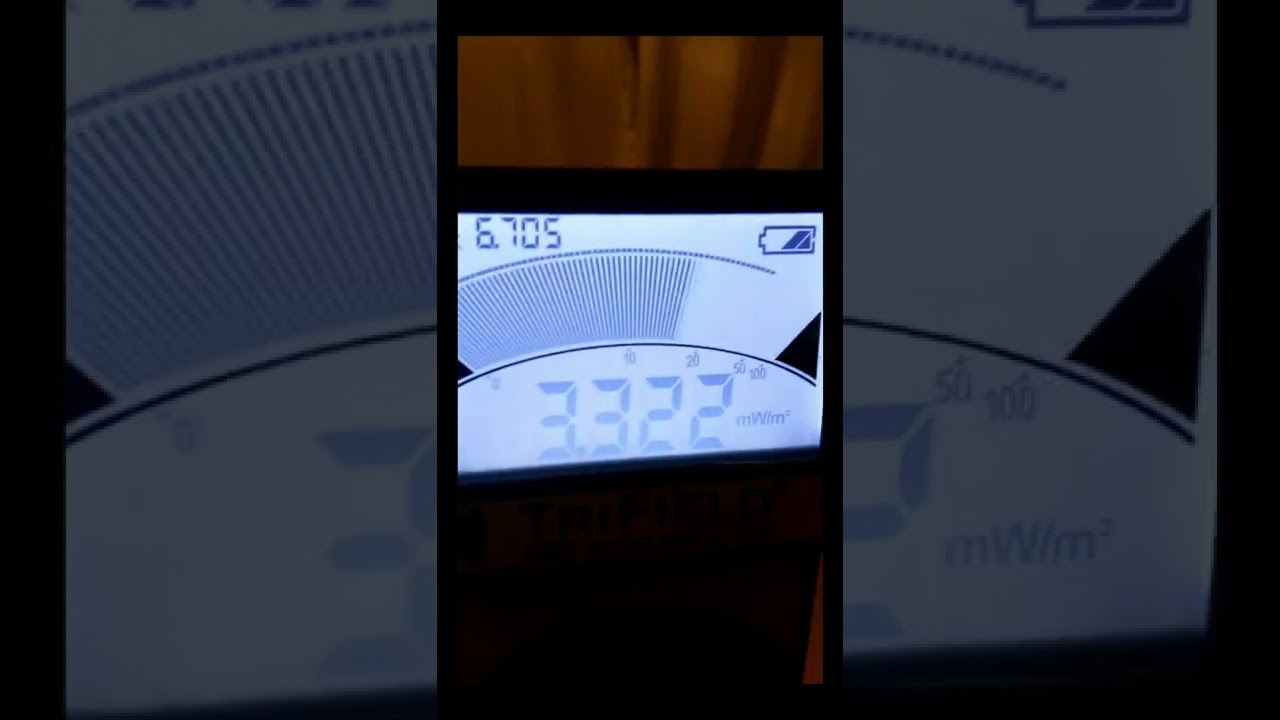 Impact of a 18m high 4G/5G mast on my bedroom, above the bed - 80m away