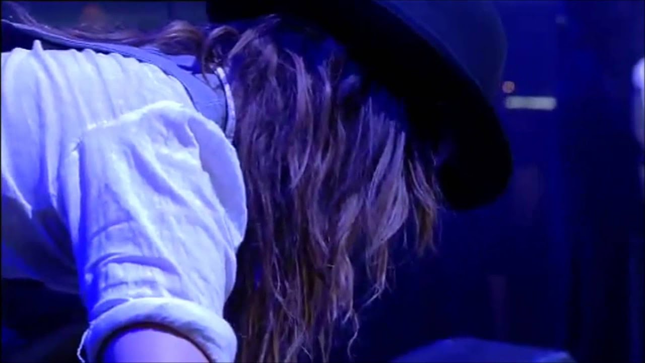 WARPAINT - Beetles LIVE @ Rock Werchter 2011