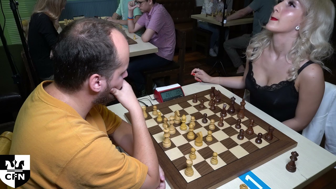 CFN. Blitz. FM T. Smirnov (2357) vs L. Ilyina (1874)