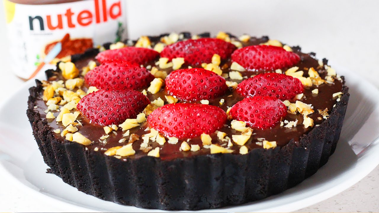 TARTA DE NUTELLA Y FRESAS (SIN HORNO) | KARLA CELIS