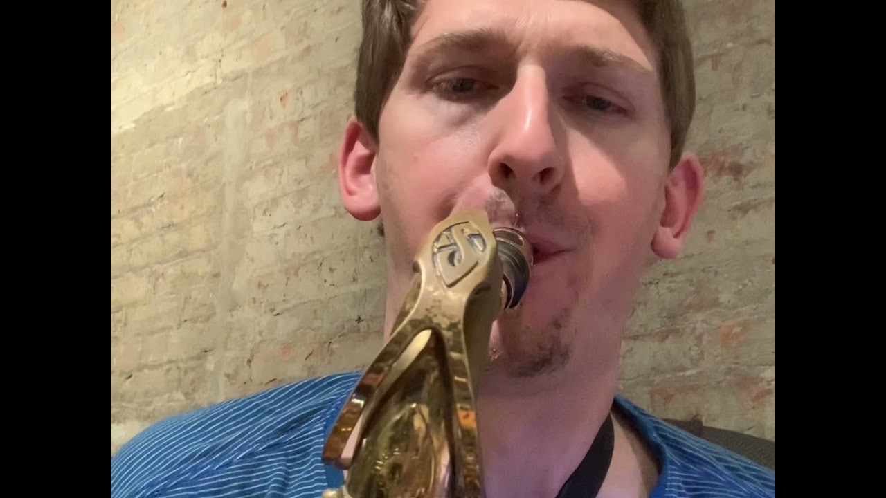New York Signature Tenor Sax Neck compared to The Original 5 Digit Selmer Mark VI Neck 94XXX!