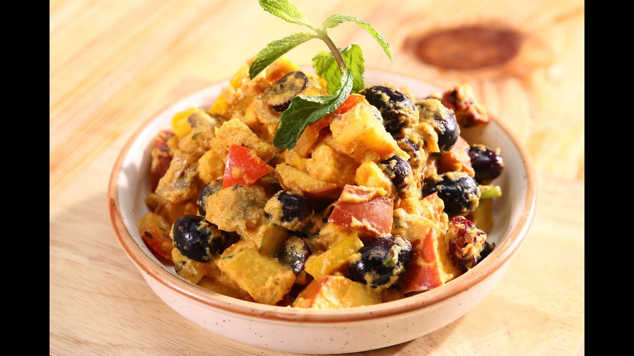 Apple and Angoor Sabzi | Apple Tasty Delight | Sanjeev Kapoor Khazana