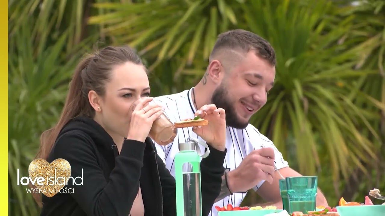 Pierwsze śniadanie po powrocie z Casa Amor.  | Love Island. Wyspa Miłości 5