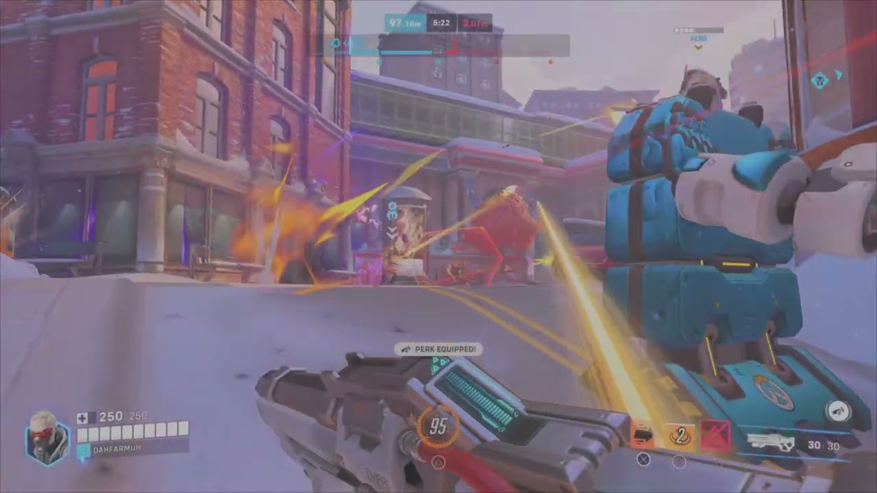 Practicing my aim with Soldier76