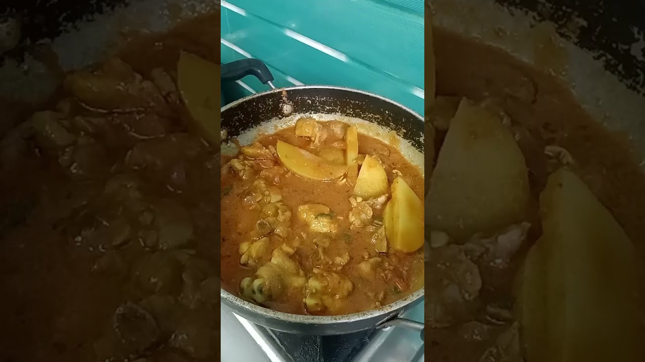 Aloo chicken curry/potato chicken 🍗 curry