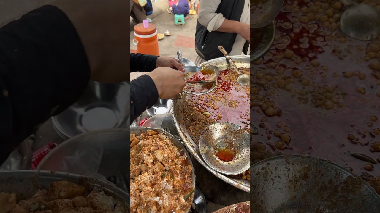 Lobya delicious rich in flavor and cooked perfection #fyp #delicious #streetfood #traditionalfood