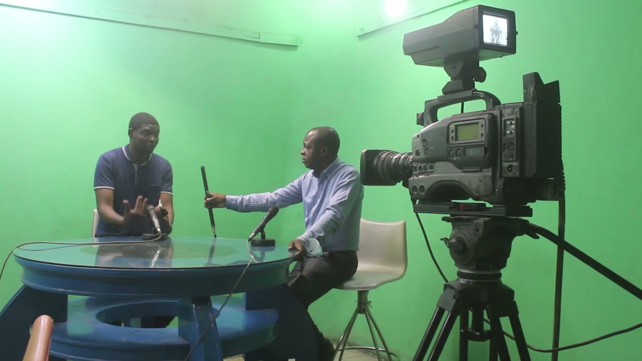 KINSHASA VISITE GUIDEE COMMENT FONCTIONNE UNE CHAINE DE TELEVISION