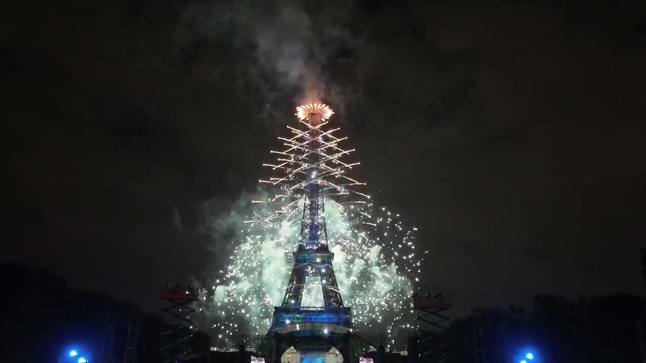 Paris Bastille Day 2025 full 4k footage Eiffel Tower fireworks 14 July 2025 - Part 1