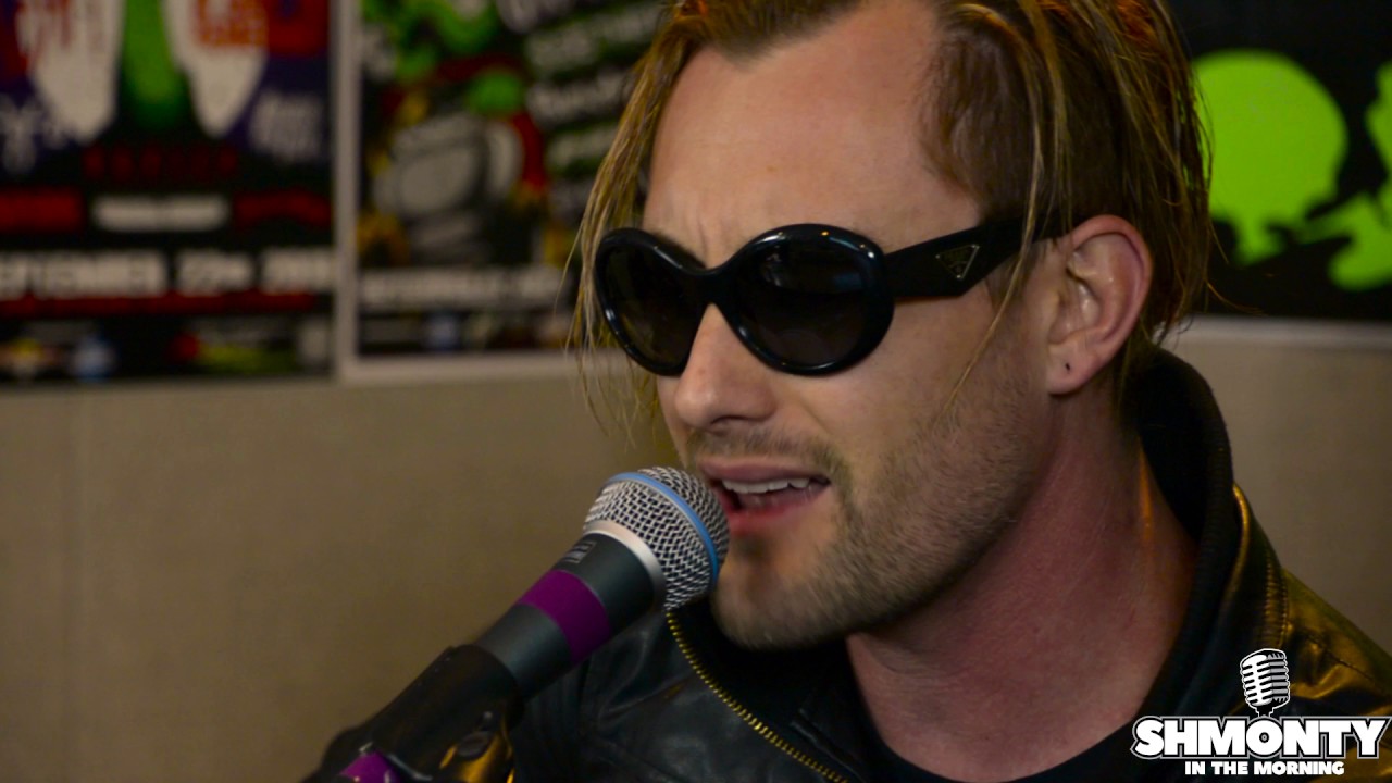 ROCK 102.1 KFMA Tucson  and Acoustic: SWINDY- 