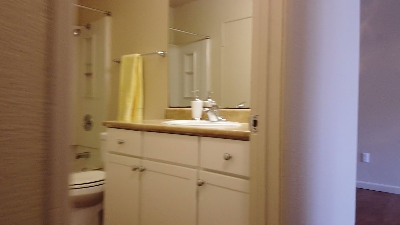 Lantern Cove Apartments - Foster City - Cedarwood 184 2x2