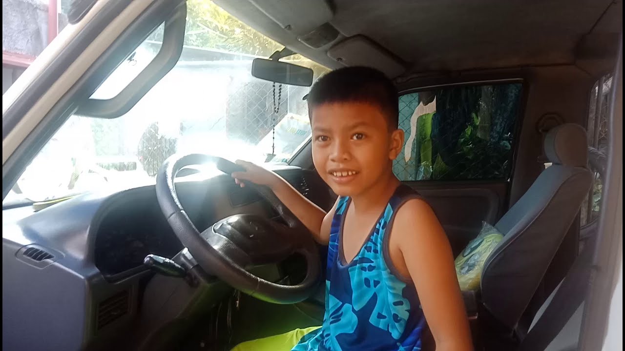 MERCEDES BENZ MB100 DIESEL 2.9 VAN - PANG PAMILYA PANG NEGOSYO PA!