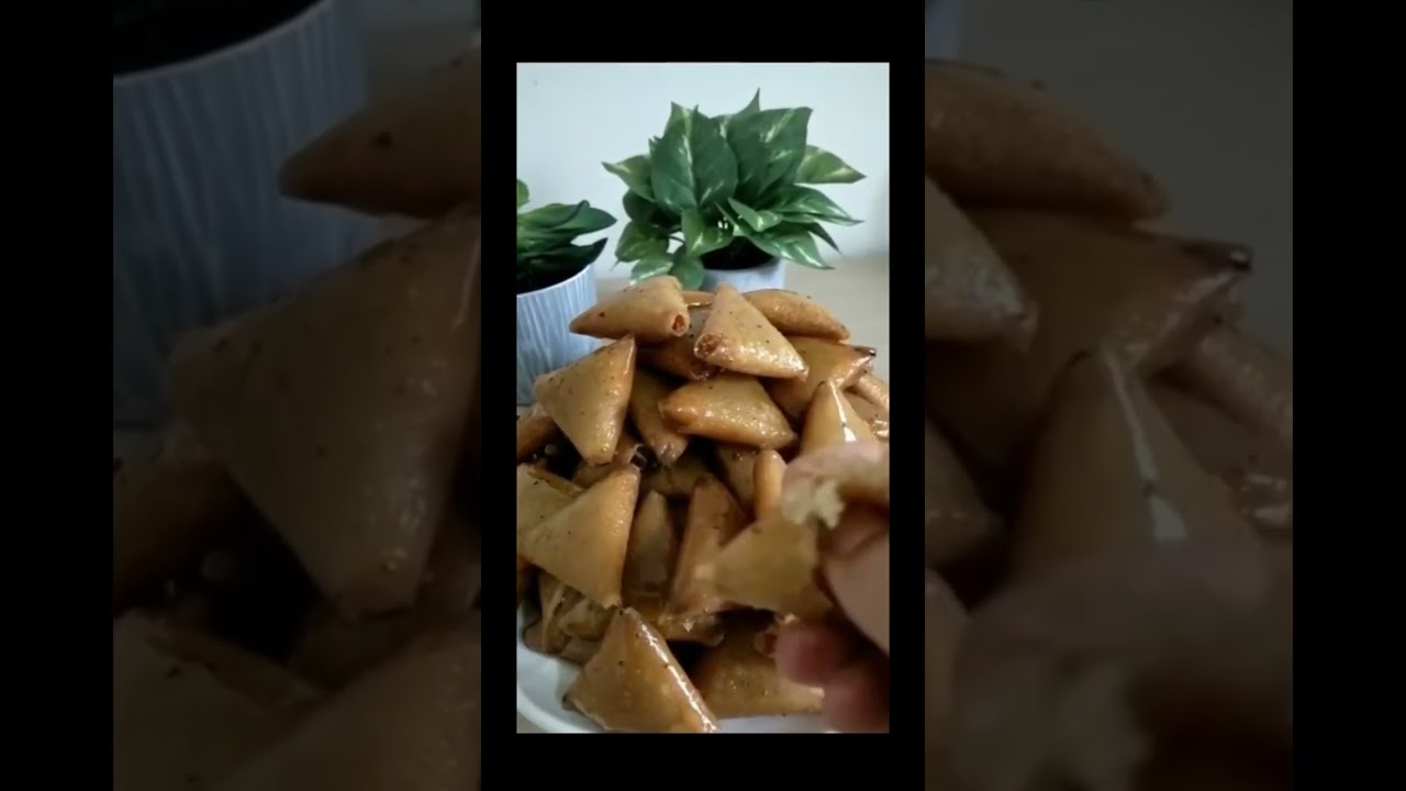 Briouates aux Amandes , Moroccan Almond briouats, بريوات باللوز#shorts#sweet