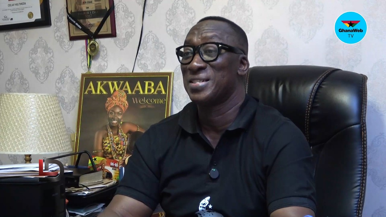 Познакомьтесь с человеком, стоящим за культовыми оправами Akwaaba.