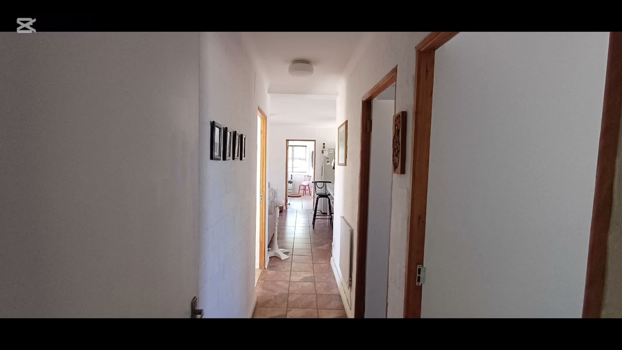 44 Linaria - Britannia bay ( St Helena Bay )  R2490 000