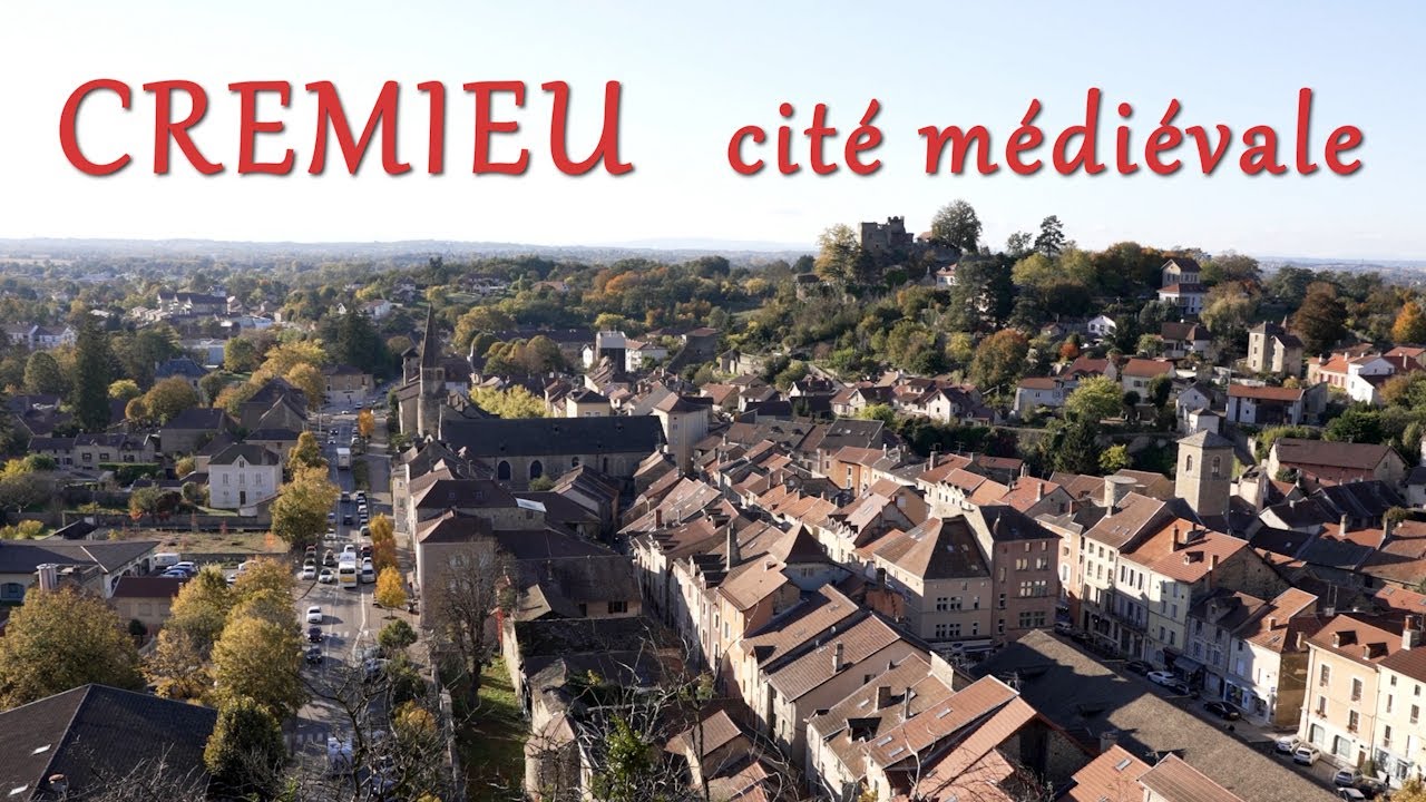 ISERE - CREMIEU CITE MEDIEVALE - 4K