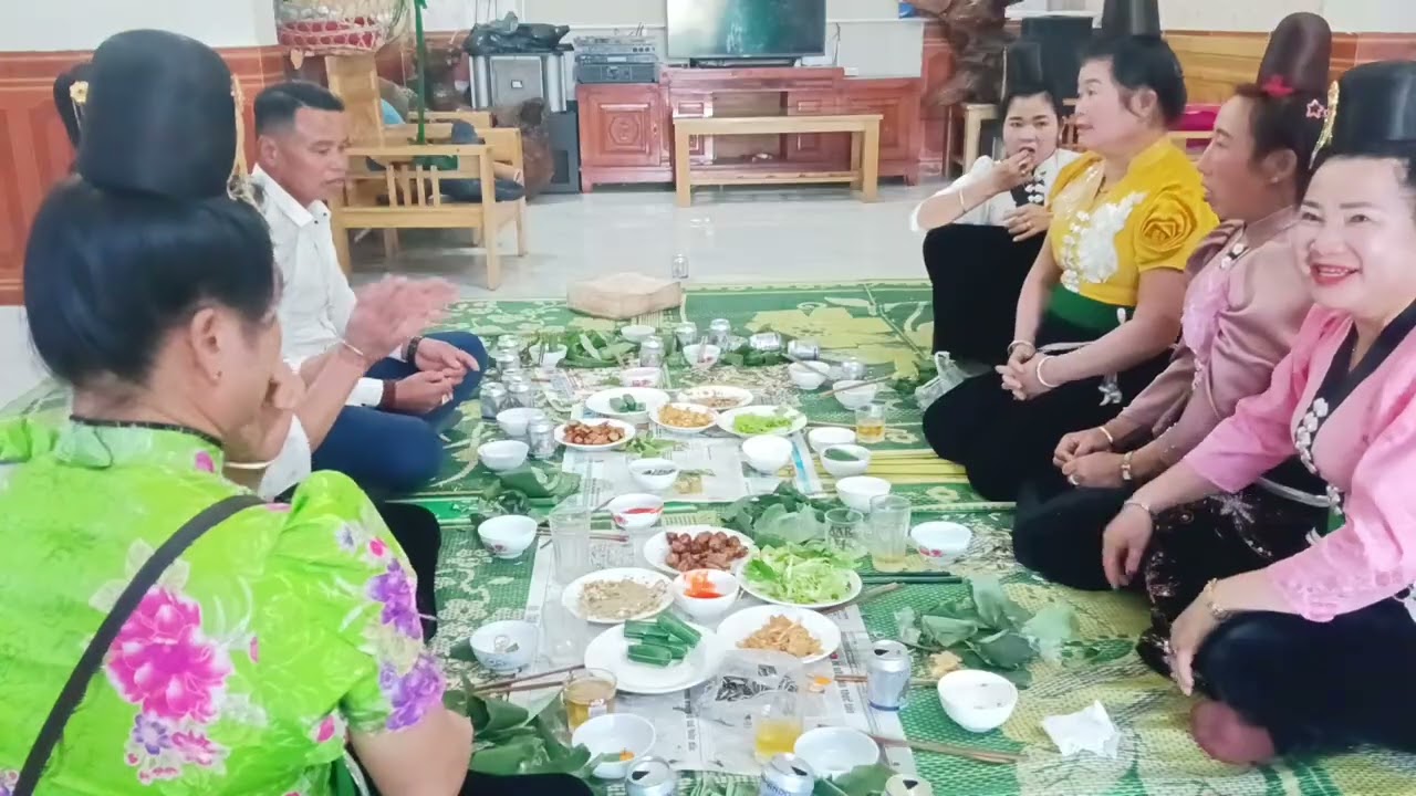 Đi thăm em boánh chị điên hát rất tuyệt vời 