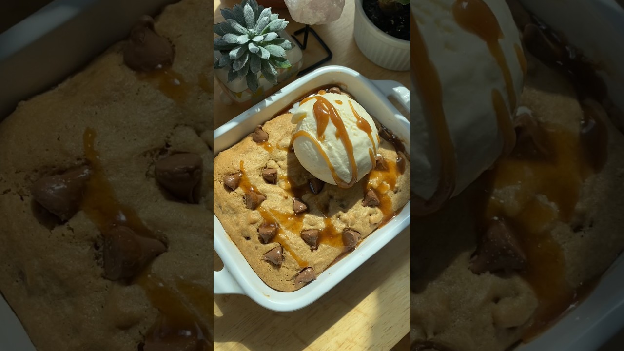 Single Serve Cookie &ldquo;Skillet&rdquo; ✨ (recipe in comments) #shorts