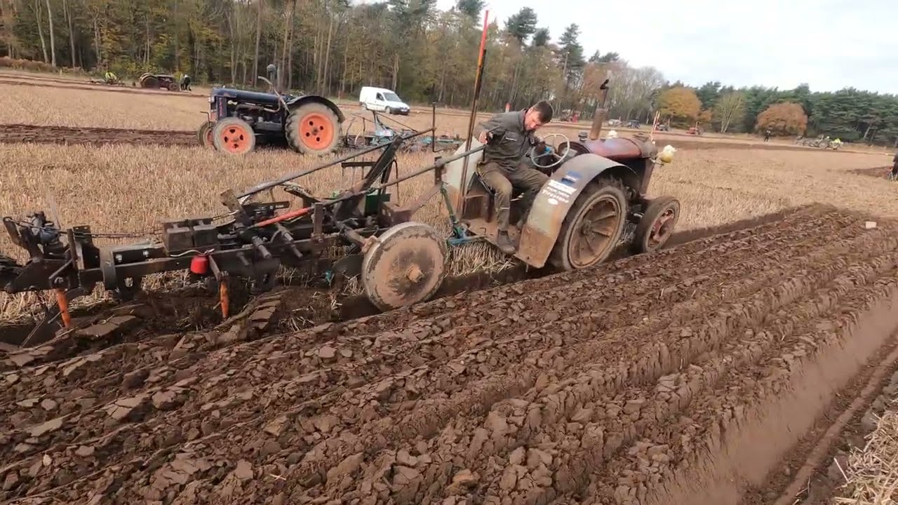 1943 Fordson Model N 3.6 Litre 4-Cyl Diesel Tractor (37 HP)