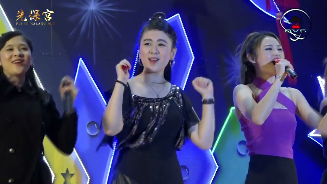 3 HUT 
