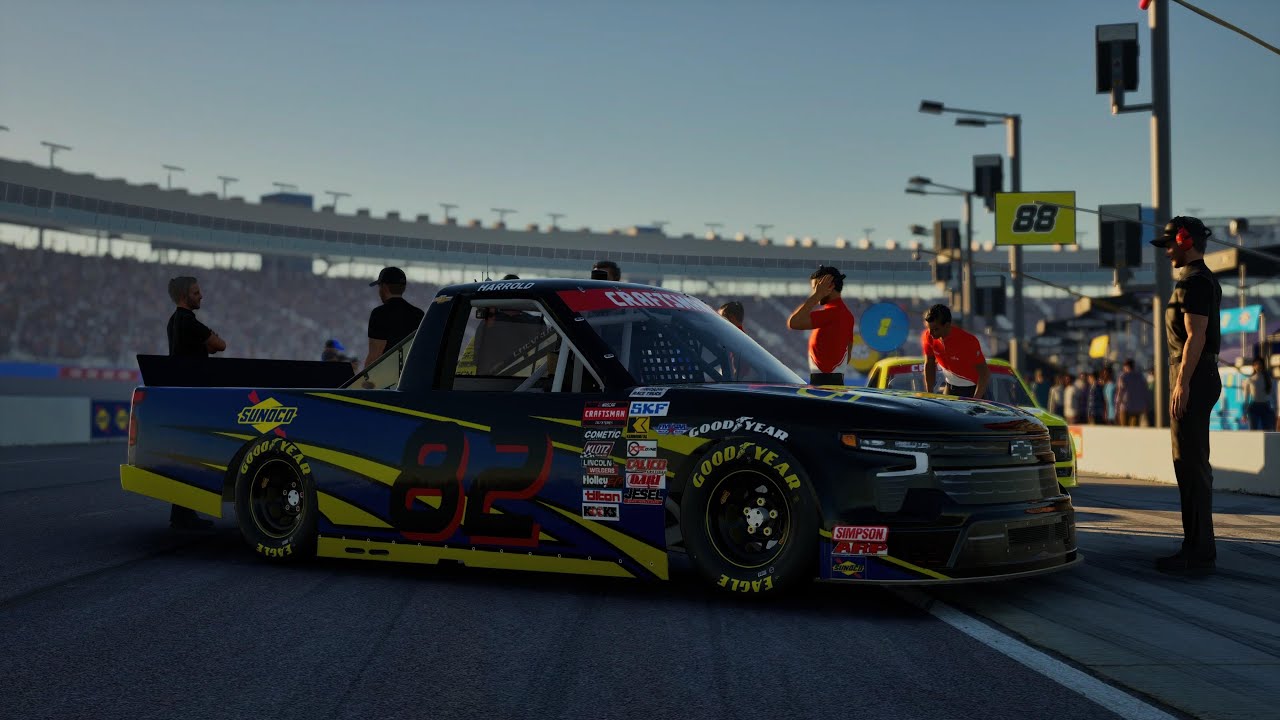 NASCAR 25 - Career Mode - Trucks - Season 2 - Race 25/25 - PS5 Pro Gameplay